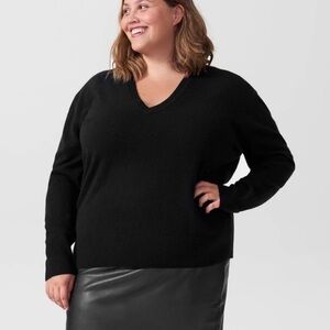 Universal Standard Katla V Neck Sweater Black Size 20